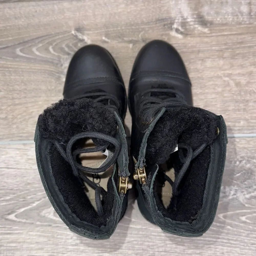 Ugg Kilmer II Exposed Fur Womens Sz 5.5 Black Leather Zip Lace 8-Eye Combat Boot - Picture 5 of 14